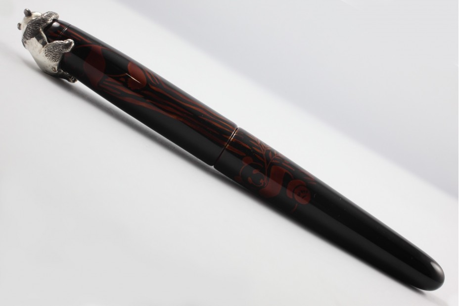 Nakaya Portable Writer Tamesukashi Kuro Tamenuri Two Pandas Fountain Pen with Panda stopper