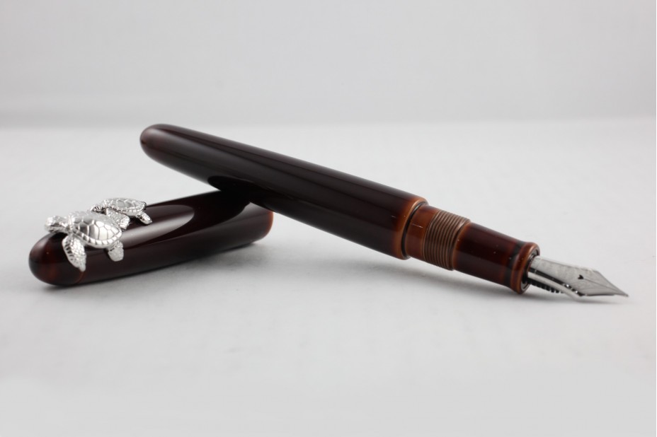 NAKAYA