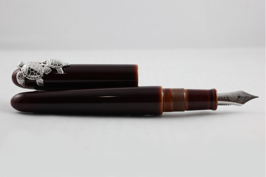 NAKAYA