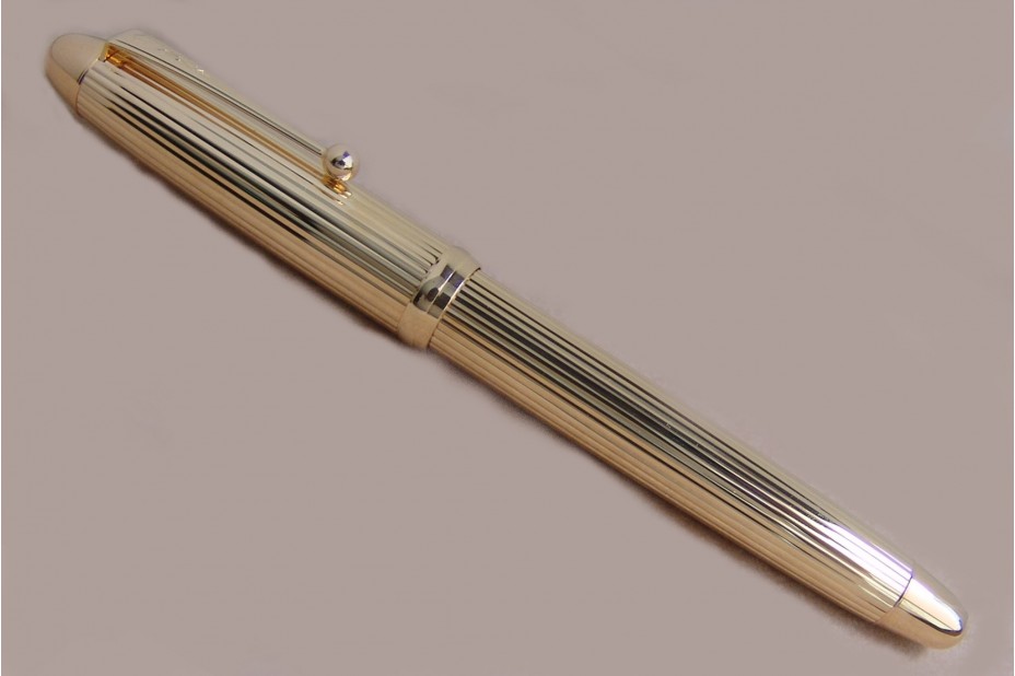 Namiki Custom Gold Pinstripe Fountain Pen