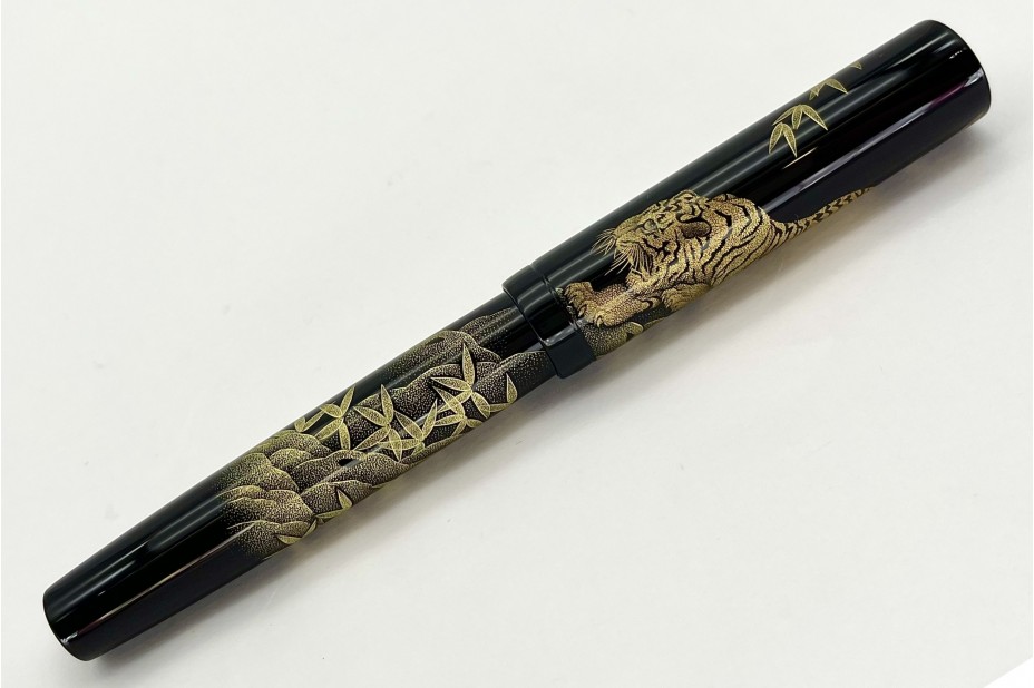 Namiki Chinkin Emperor Tiger Fountain Pen