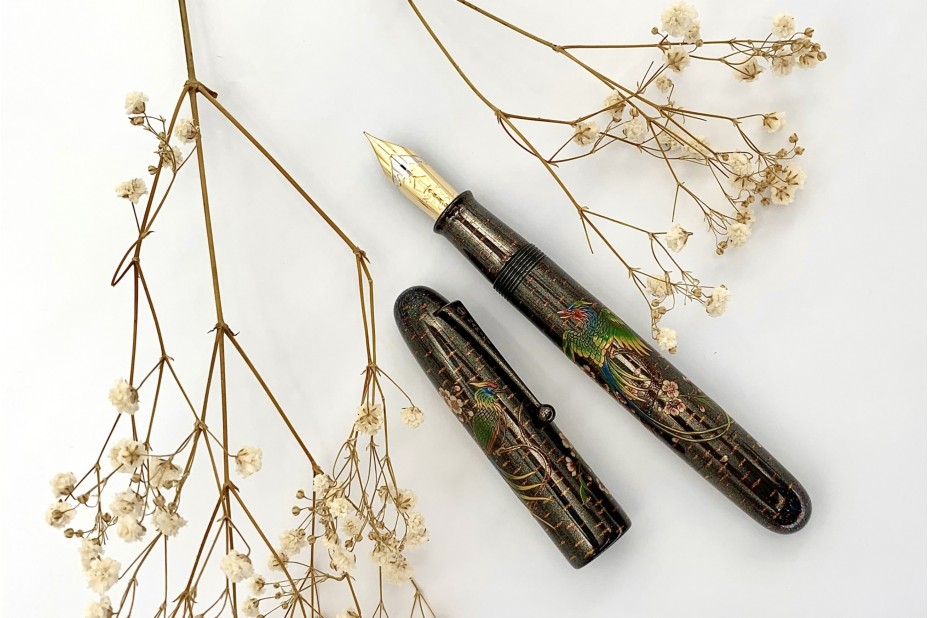 Namiki Emperor Rakucho Birds and Weeping Cherry Blossom Fountain Pen