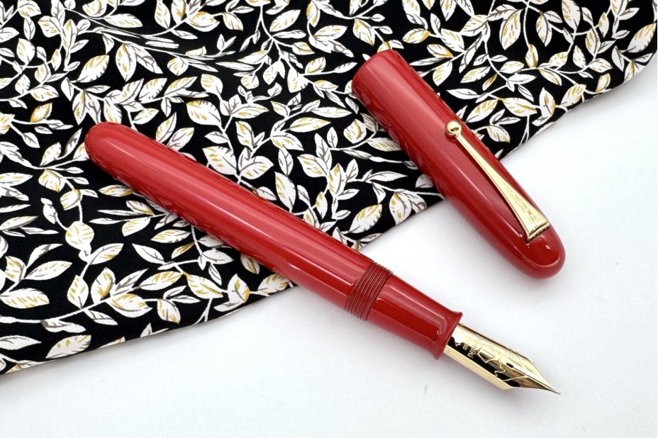Namiki Emperor Size Urushi Red Fountain Pen