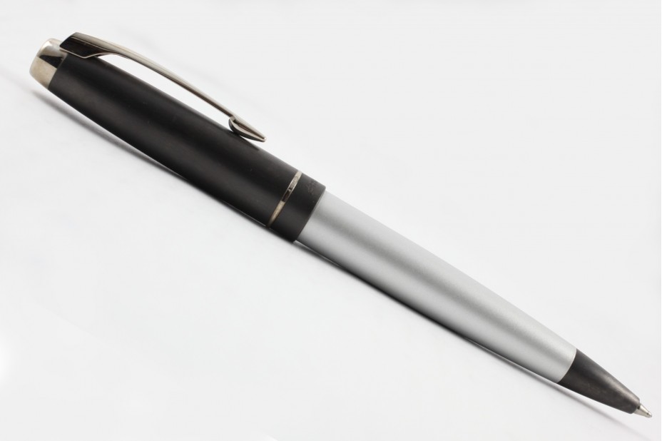 Parker 100 Silver Grey ST Ballpoint Pen