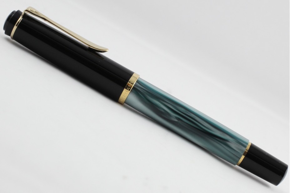 PELIKAN