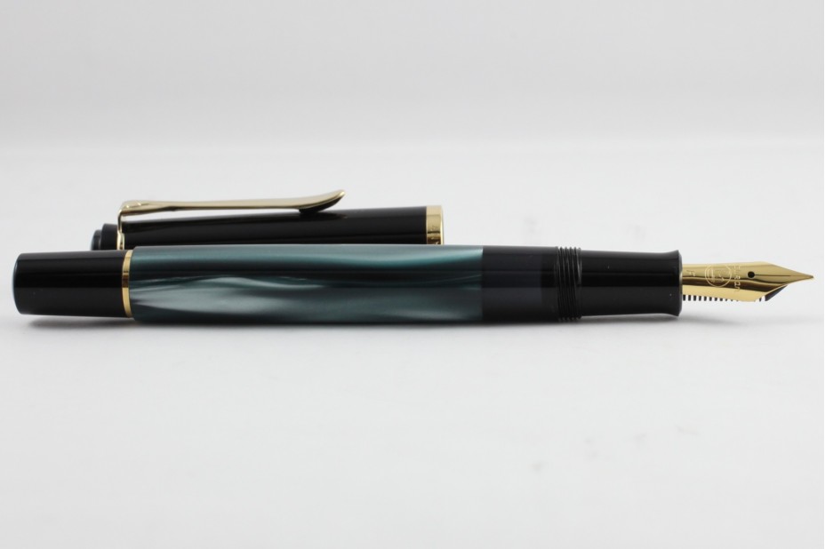 PELIKAN