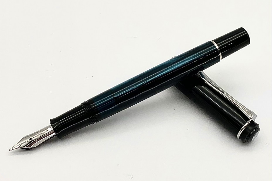 PELIKAN