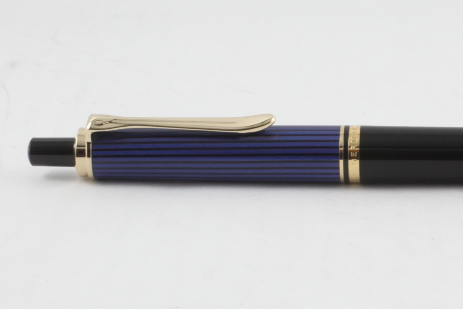 PELIKAN