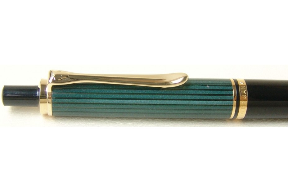 PELIKAN