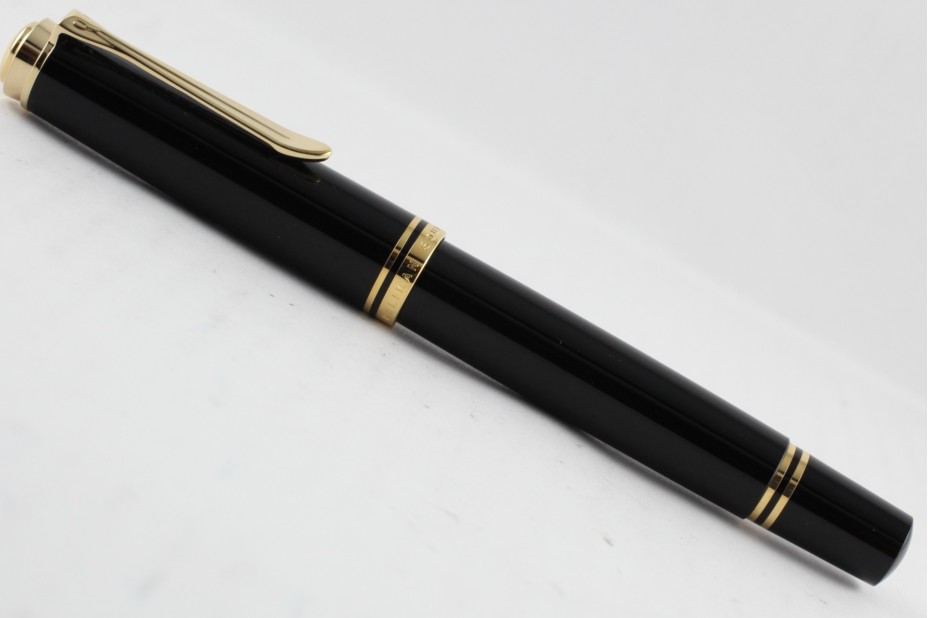 PELIKAN