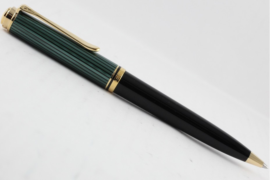 PELIKAN