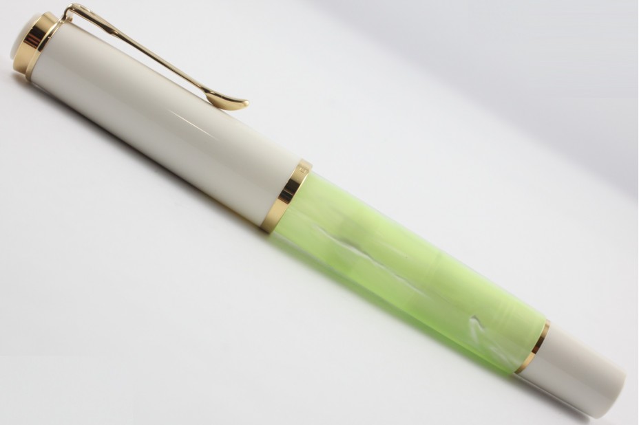 Pelikan Classic M200 Pastel Green Fountain Pen