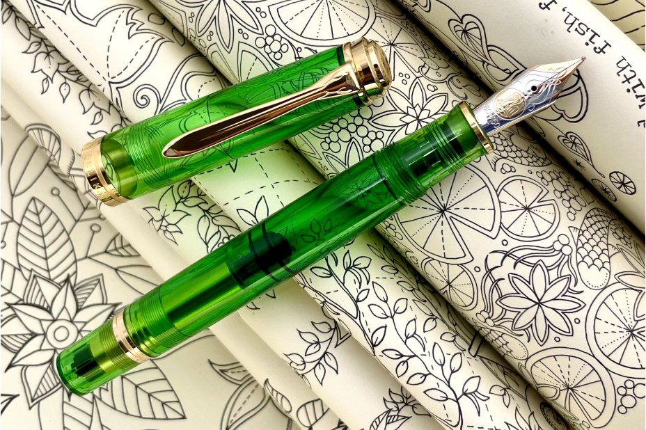 Pelikan Special Edition Souveran M800 Green Demonstrator Fountain Pen