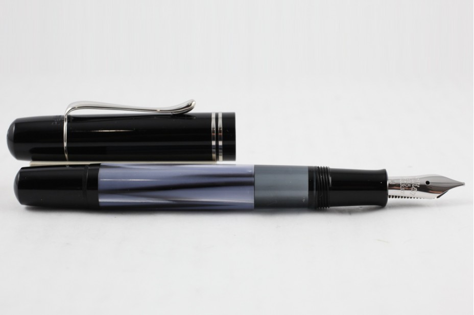 PELIKAN