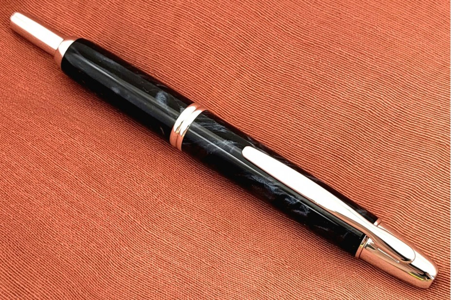 Pilot Capless Vanishing Point SE Marble Black Fountain Pen