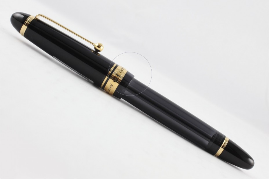 Pilot Custom 823 Smoke Black Demonstrator Fountain Pen