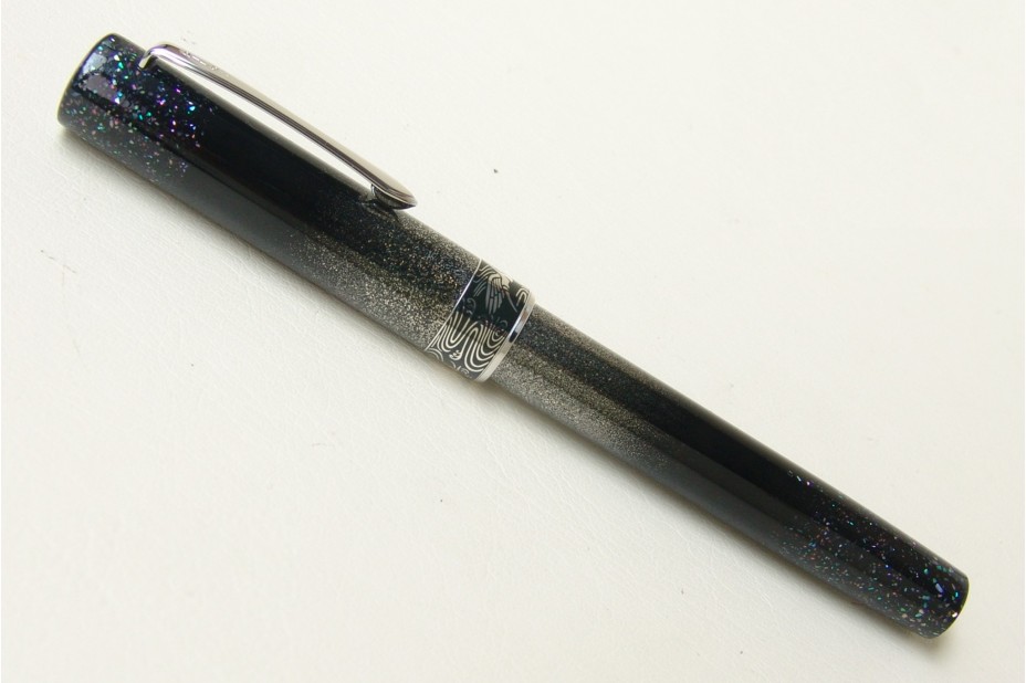 PILOT LIMITED EDITION 90th ANNIVERSARY RADEN TOKI FOUNTAIN PEN