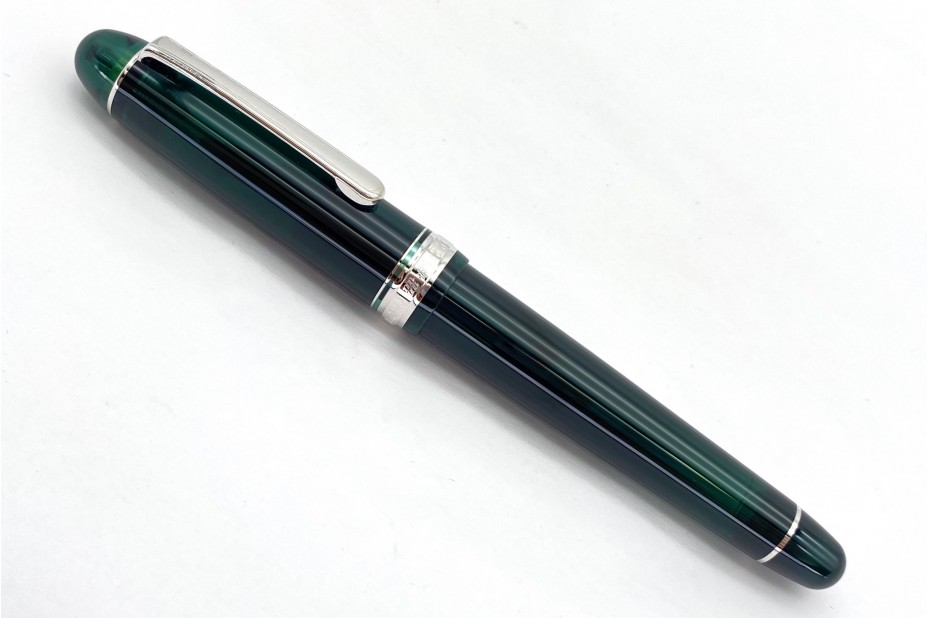 Platinum 3776 Century Laurel Green Rhodium Trim Fountain Pen