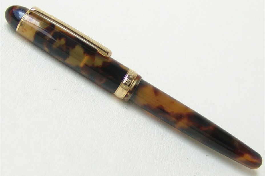 Platinum Celluloid Tortoise Fountain Pen