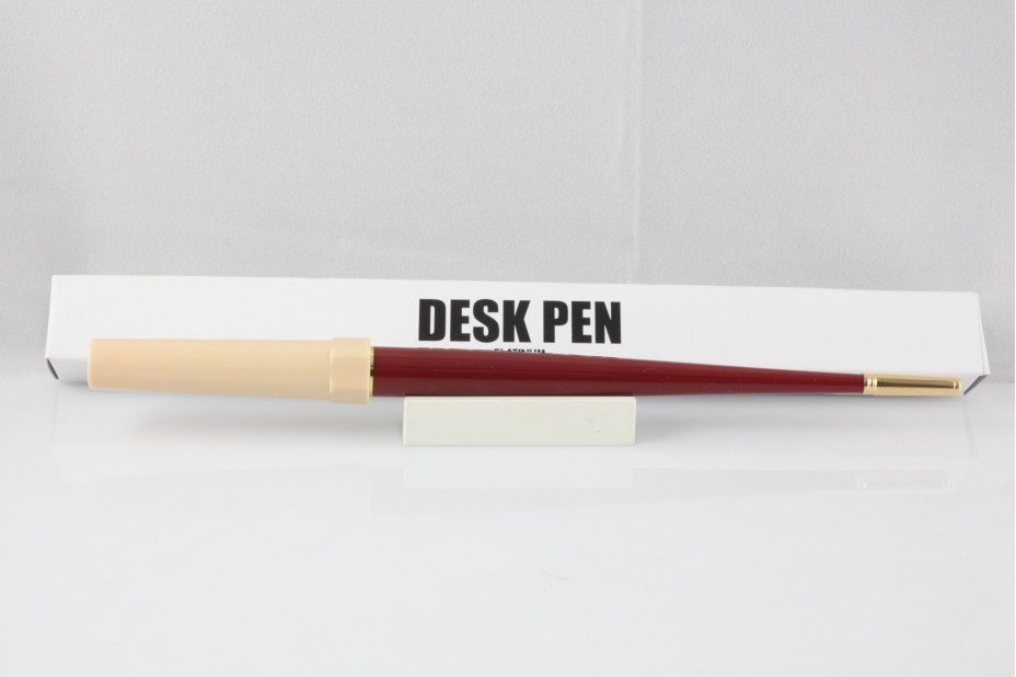 DESK PEN