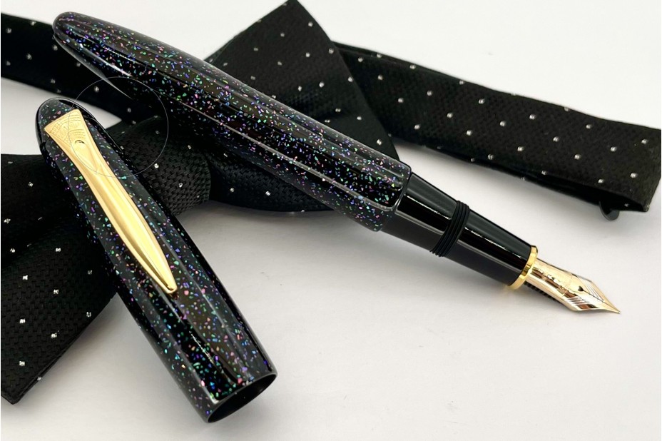 Platinum Izumo Raden Galaxy Fountain Pen