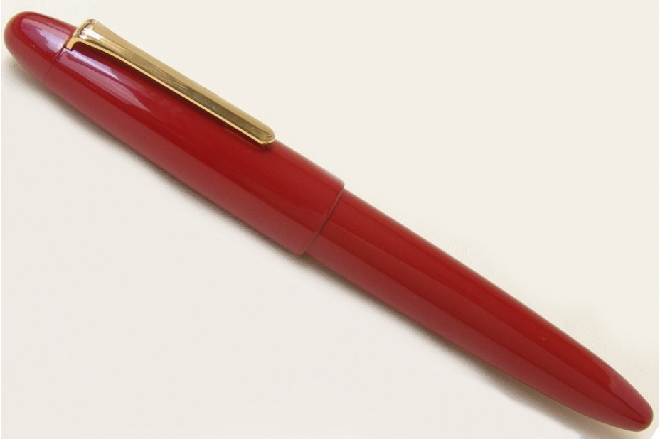 Sailor King of Pens Urushi Crimson Red Gold Clip Fountain Pen