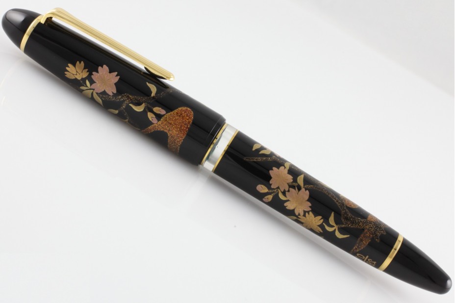 Sailor Limited Edition 1911 Realo Hana Maki-e Sakura Fountain Pen (Piston Filled Mechanism)