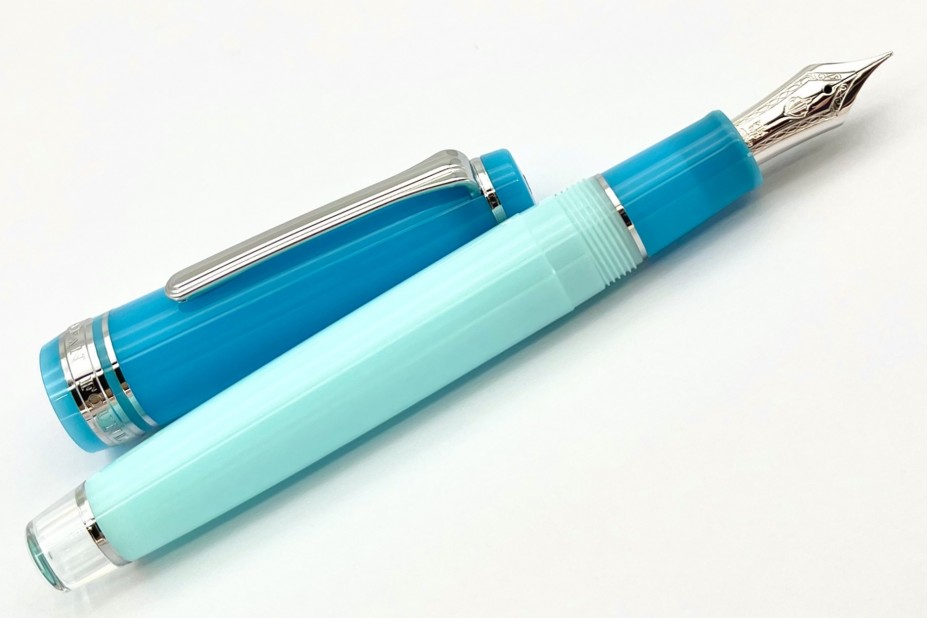 Sailor Pro Gear Fountain Pen – Checkmate Series – Knight to E4 – Limited  Edition – The Nibsmith