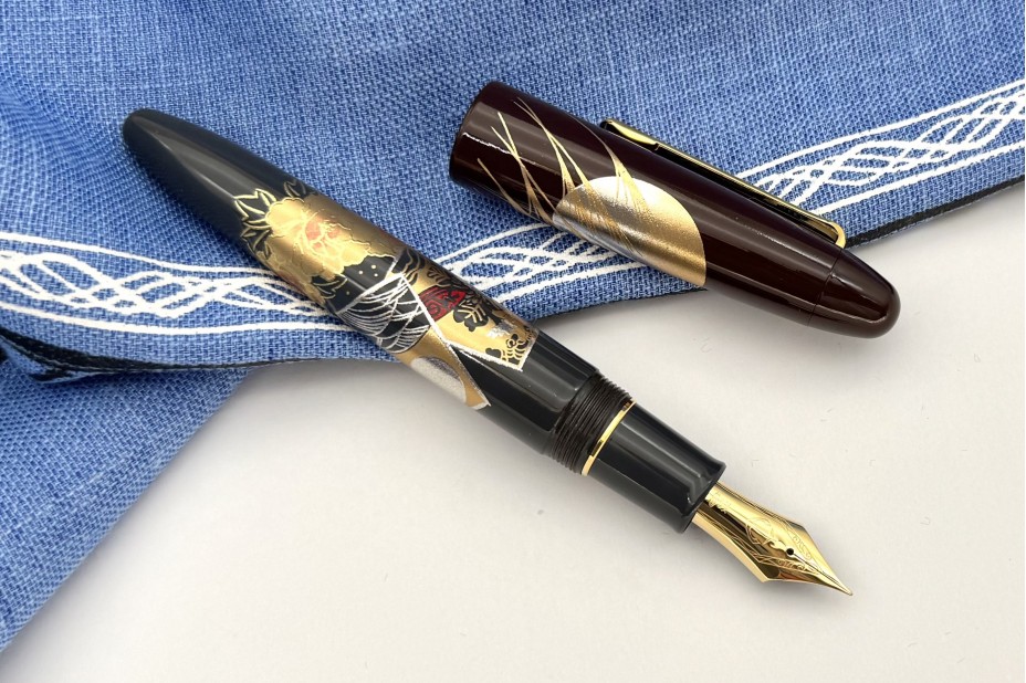 Sailor Limited Edition King of Pens (KOP) Maki-e Hanafuda Tsukimi-de-ippai Fountain Pen