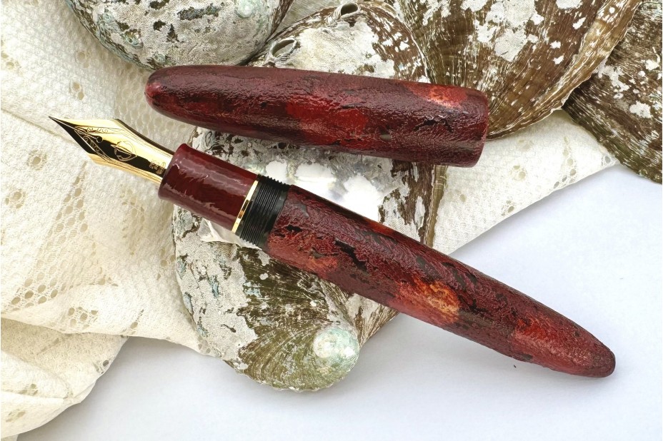 Sailor Limited Edition King of Pens (KOP) Wabi Sabi III Irogasane Sabinuri Red Fountain Pen