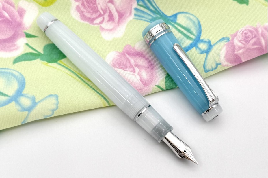 Sailor Limited Edition Professional Gear Sapporo Snow Festival Fountain Pen