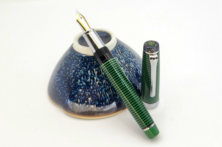 Sailor Limited Edition Progear Wajima Bijou Emerald Fountain Pen
