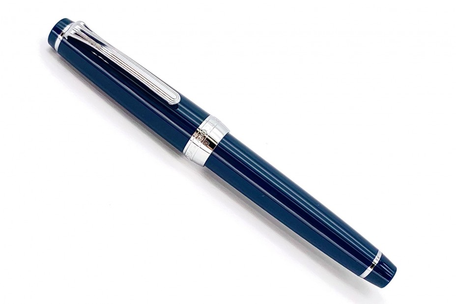 Sailor ProGear Slim Midnight Sky (The Pillow Book) Fountain Pen