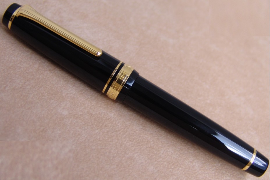 Sailor Professional Gear Gold Trim Fountain Pen