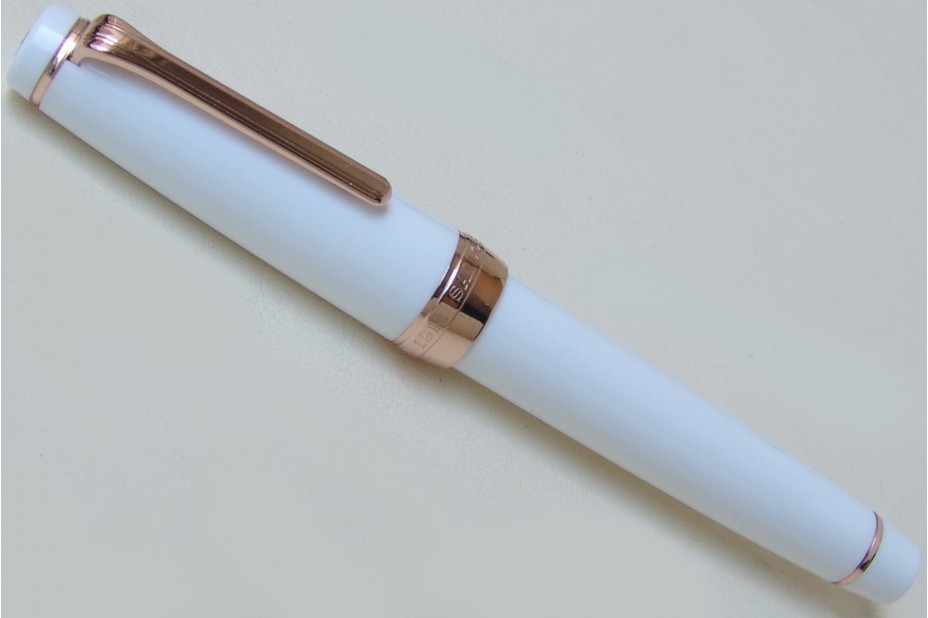 Sailor Professional Gear White Pink Gold Fountain Pen