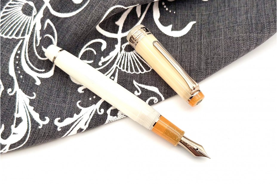 Sailor Progear Slim Dried Flower Mimosa Fountain Pen