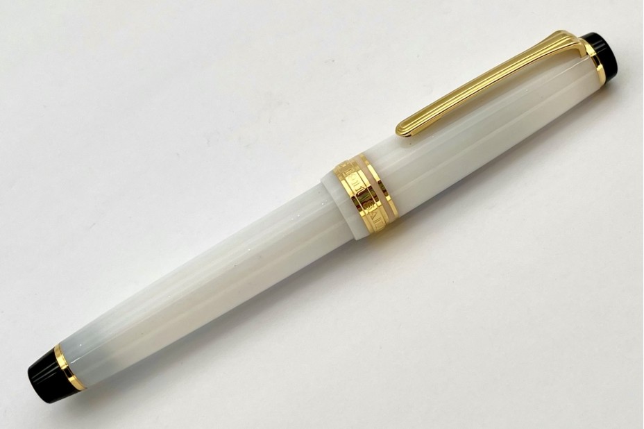 Sailor ProGear Slim Four Seasons Shizuriyuki White Lame Fountain Pen