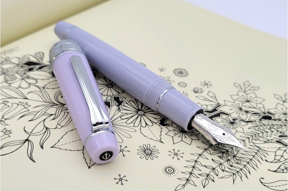 Sailor Special Edition King of Pen Professional Gear Winter Sky (The Pillow Book) Fountain Pen