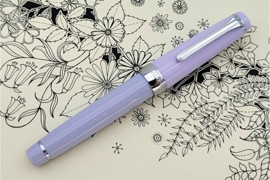 Sailor Special Edition Professional Gear Winter Sky (The Pillow Book) Fountain Pen