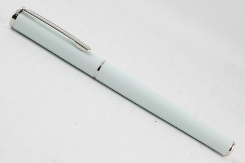 Sheaffer Agio 9096 Serene Blue CT Fountain Pen