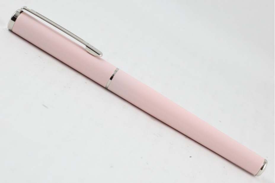 Sheaffer Agio 9097 Whispering Pink CT Fountain Pen