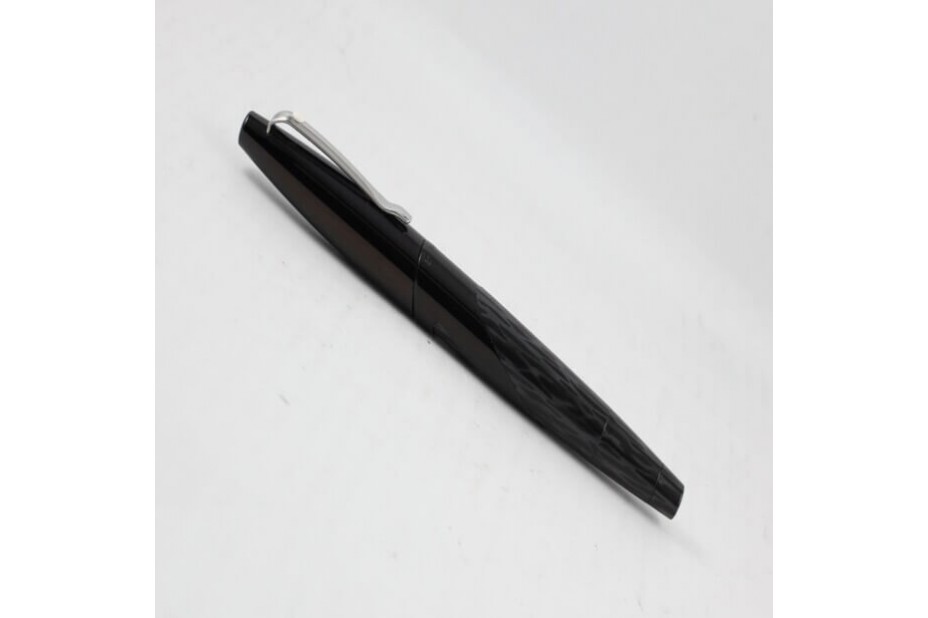 Sheaffer Intrigue 614 Shiny Black Stencilled Matte Black CT Roller Ball pen