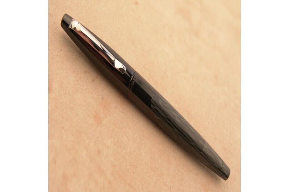 Sheaffer Intrigue 614 Shiny Black Stencilled Matte Black Fountain Pen