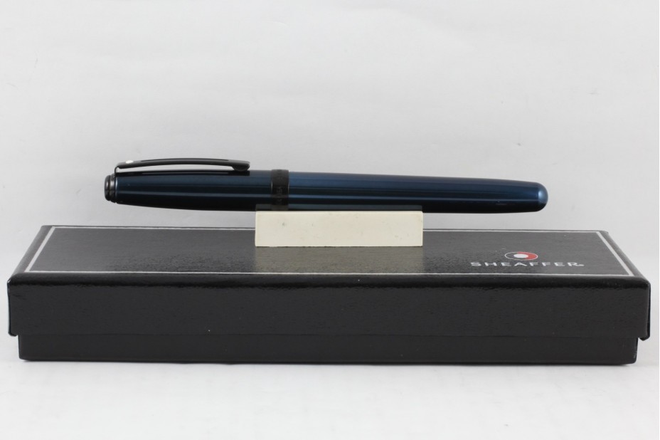 Sheaffer Prelude 380 Metallic Blue BT(Black Trim) Fountain Pen