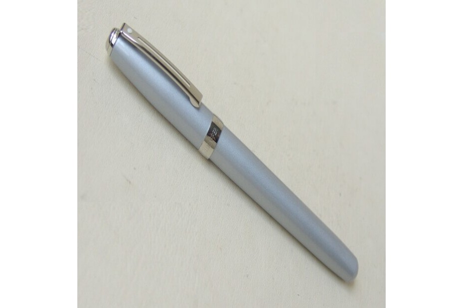 Sheaffer Prelude 9137 Silver Shimmer with Nickel Trim Fountain Pen