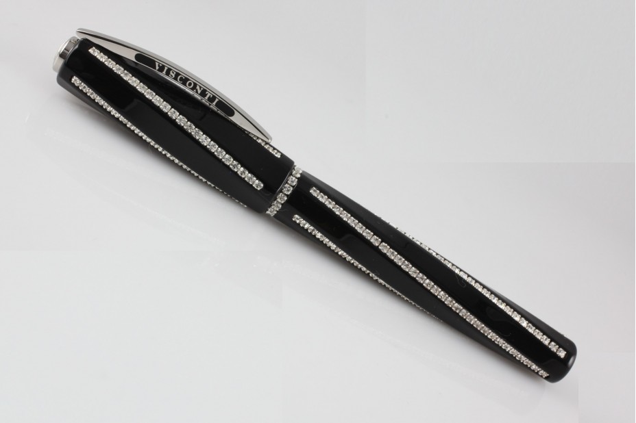 Visconti Divina Royale Black Fountain Pen