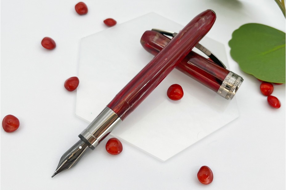 Visconti Rembrandt-S Bordeaux Fountain Pen