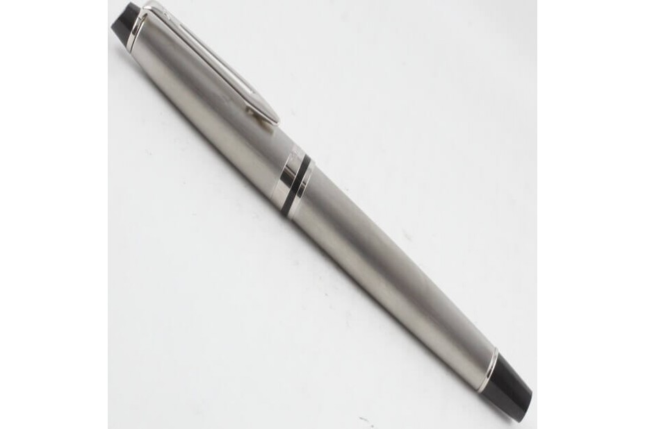 Waterman Expert III Stainless Steel Chrome Trim Fountain Pen