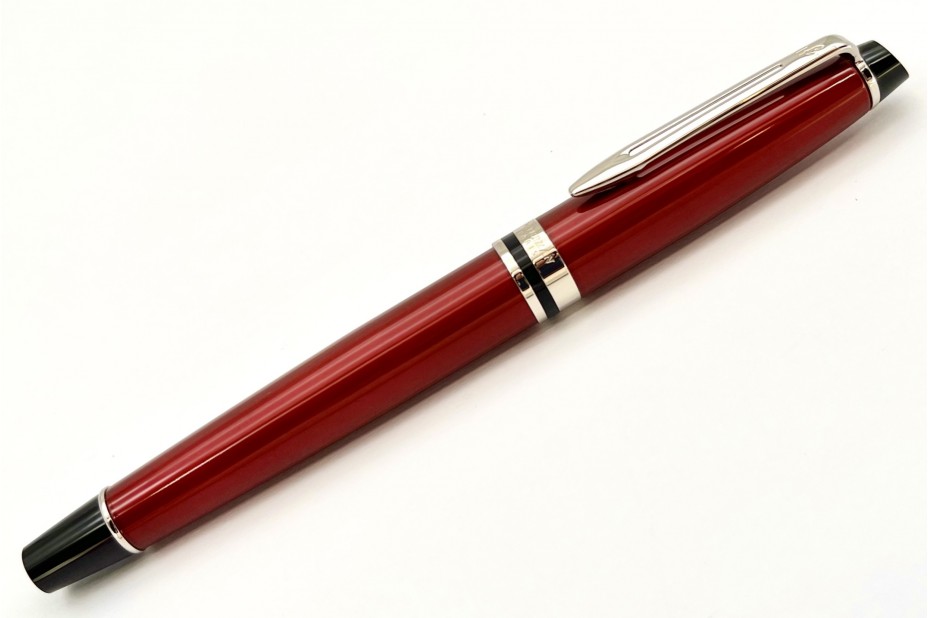 Waterman Expert III Dark Red 19 CT Fountain Pen