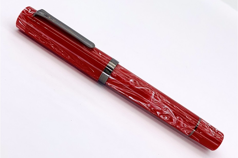 Sailor Luminous Shadow Dusk Red Fountain Pen (KOP's Nib)